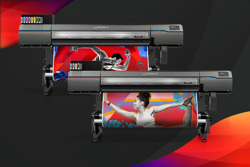 Image de bannière illustrant les modèles d’imprimantes ER-641 et ER-642 de la gamme DGXPRESS de Roland DG