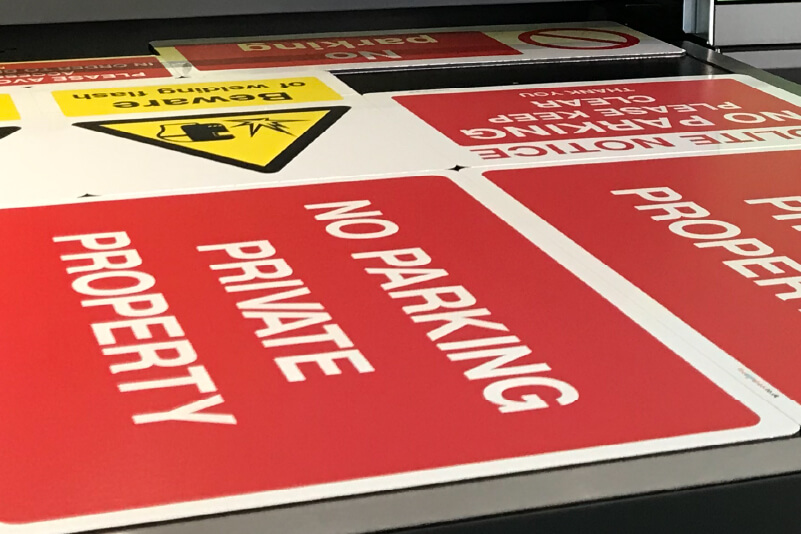 Signage Printers | Premium Machines for Printing Signage | Roland DG